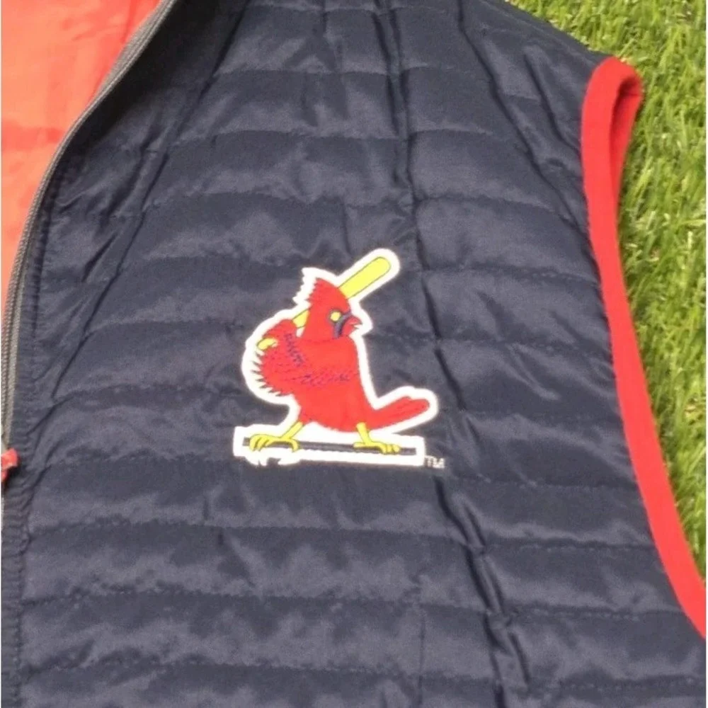 St Louis Cardinals Full Zip Bayer Logo Quilted Puffer Vest Men's Size XL Navy
